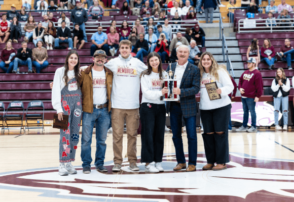 David Shannon presenting the social club winners during the Homecoming award ceremony