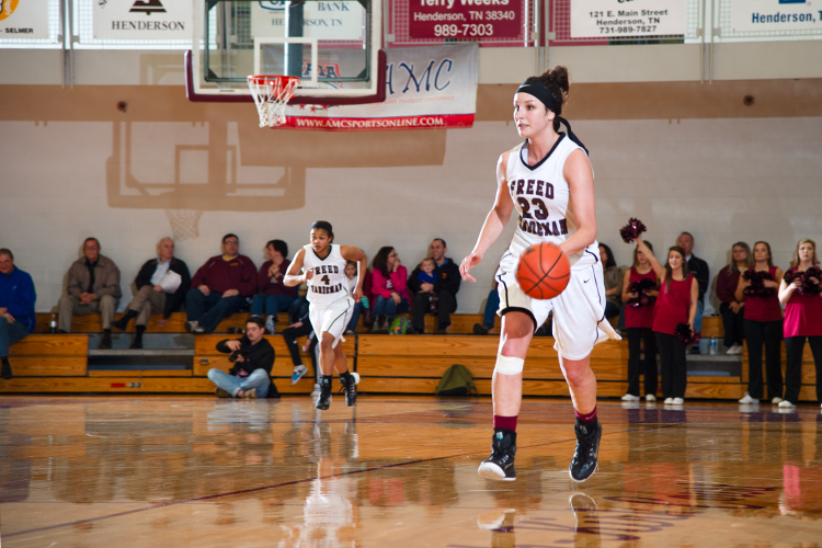 Olympic silver medalist Grace Alonso playing in college