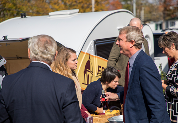 President Shannon speaks to visitors on the Presidential Trek.