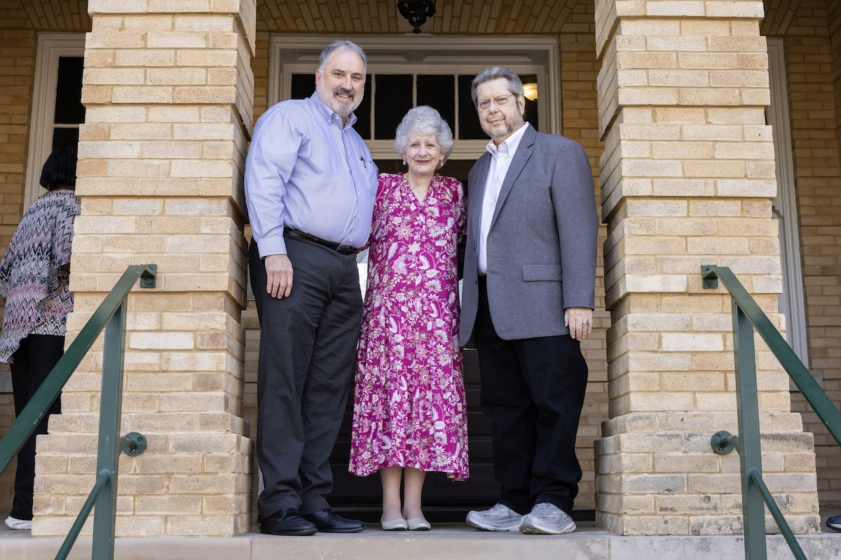 Dr. Dana Baldwin, Lisa Beene, and Dr. Mike Cravens are honored on their retirement.