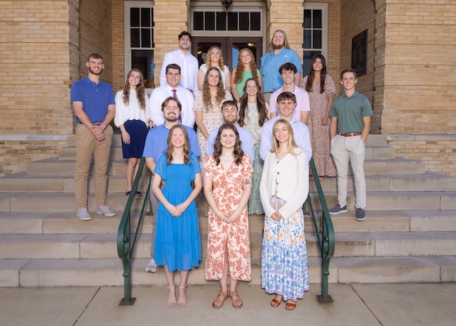 FHU 2025 homecoming court on steps