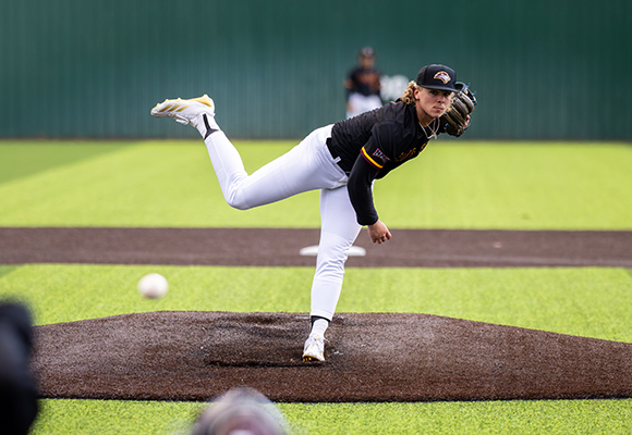 baseball pitcher